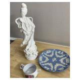 WEDGWOOD JASPERWARE PLATE, PORCELAIN FIGURINE,