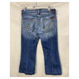 Y2K 7 FOR ALL MANKIND SIZE 28 CAPRI JEANS