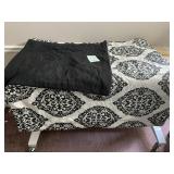 BLACK & WHITE DAMASK PATTERN COMFORTER, 84 X 94.