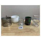 ST. CLAIR 1976 IRIDESCENT GLASS VASE, MILK GLASS
