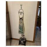 DECORATIVE HEART WALL HOOK, ARTIST-DESIGNED