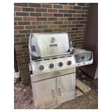PROPANE GRILL WITH 2 TANKS