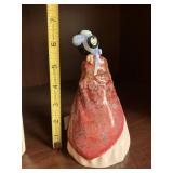 ROYAL DOULTON PORCELAIN FIGURINE, PAISLEY SHAWL,