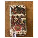 SAKROOTS ZIPPERED WALLET, MULTICOLOR FLORAL