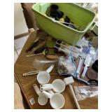 ASSORTED KITCHEN UTENSILS, MEASURING CUPS,