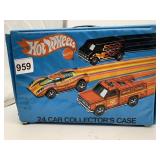 HOT WHEELS MATTEL 24 CAR COLLECTOR