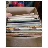 ASSORTED JEWELRY MAKING BOOKS & MAGAZINES,