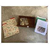 DOG-THEMED FILE FOLDERS, PRINTED BEAD JEWELRY