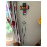 DECORATIVE CERAMIC WALL CROSS, GREEN SHAMROCK