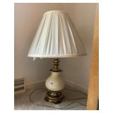 BRASS-TONE & CERAMIC TABLE LAMP, PLEATED FABRIC