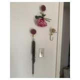 DECORATIVE METAL WALL HOOKS W/ FLORAL ACCENTS,