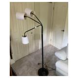 BLACK METAL FLOOR LAMP, THREE FLEXIBLE ARM