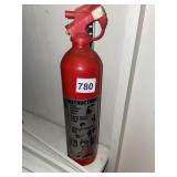 FYR-FYTER FIRE EXTINGUISHER, RED.