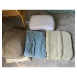 THE BIG ONE SEALED PILLOW, ASSORTED THROW