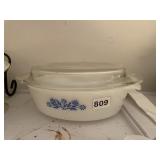 PYREX MILK GLASS CASSEROLE DISH, CLEAR GLASS LID,