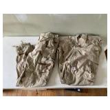 MILITARY ISSUE DESERT CAMOUFLAGE CARGO PANTS,