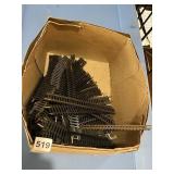 MODEL TRAIN TRACK SECTIONS, ASSORTED CURVED AND