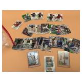 ASSORTED BASEBALL CARDS, INCLUDES TOPPS