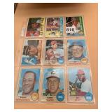 CUBS AND REDS ASSORTED VINTAGE BASEBALL CARDS