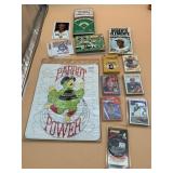 PITTSBURGH PIRATES LOT : TWO MINI BINDERS OF