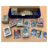 VTG TOPPS FLEER SKYBOX BASEBALL BASKETBALL CARDS,