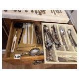 ASSORTED UTENCILS