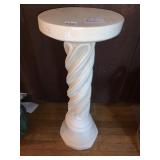 PLASTER PEDESTAL, SPIRAL COLUMN DESIGN, ROUND