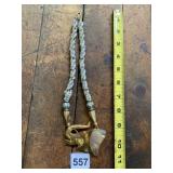ELEPHANT PENDANT NECKLACE W/ MOTHER OF PEARL