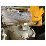 DISPOSABLE PARTY SUPPLIES, CLEAR PLASTIC