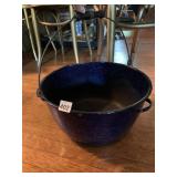 VTG BLUE SPECKLED ENAMELWARE BASIN W/ SWING