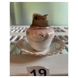 ROYAL TETTAU PORCELAIN TABLE LIGHTER W/ MATCHING