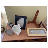 DECORATIVE PICTURE FRAMES, BUTTERFLY AND STORK