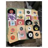 COLLECTION OF VTG 45 RPM VINYL RECORDS, VARIOUS