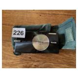 KODAK EASYSHARE V610 DUAL LENS DIGITAL CAMERA, W/