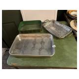 ASSORTED SERVING TRAYS AND BASKETS (3).