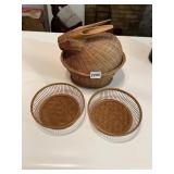 VTG WOVEN WICKER RABBIT BASKET W/ LID, MATCHING
