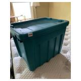 PLASTIC STORAGE BIN W/ LID, TEAL.