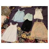 VTG LINGERIE ASSORTMENT, INCLUDES NIGHTGOWNS,