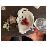 ASSORTED DECORATIVE FIGURINES, HUMMINGBIRD LAMP