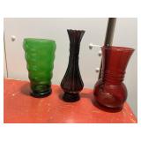 VTG COLORED GLASS VASES, INCLUDES GREEN, AMBER,