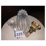 CRYSTAL DECANTER STOPPERS (2), STARBURST FINIALS,