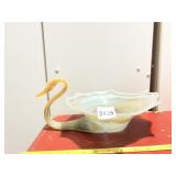 ART GLASS SWAN BOWL, SWIRLED MULTICOLOR FINISH.