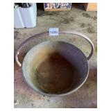 VTG COPPER KETTLE W/ IRON SWING HANDLE, RIVETED