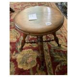 VTG WOOD STOOL, ROUND TOP, TURNED LEGS, BALL AND