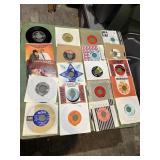 ASSORTED VTG 45 RPM VINYL RECORDS, VARIOUS