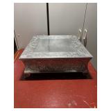 VTG EMBOSSED ALUMINUM CAKE STAND, SQUARE, FLORAL