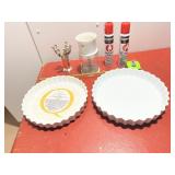 QUICHE LORRAINE PORCELAIN BAKING DISHES (2),
