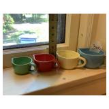 CERAMIC MEASURING CUPS, MULTICOLORED SET,