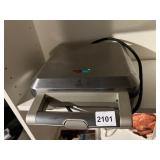 BREVILLE PIE MAKER, STAINLESS STEEL FINISH,