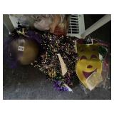 MARDI GRAS DECORATION LOT, INCLUDES TINSEL
